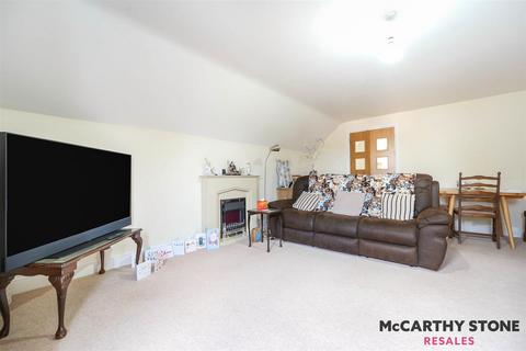 1 bedroom apartment for sale, Algar Court, 231 Penn Road, Wolverhampton