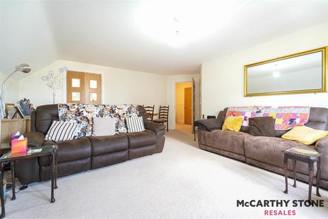 1 bedroom apartment for sale, Algar Court, 231 Penn Road, Wolverhampton