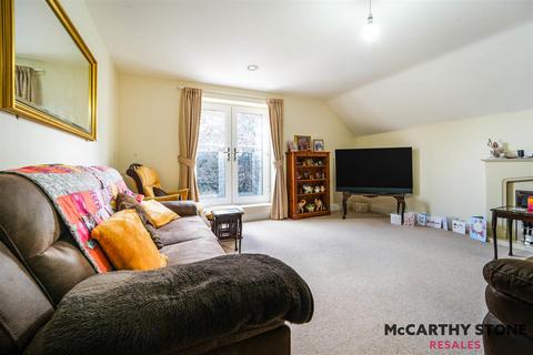 1 bedroom apartment for sale, Algar Court, 231 Penn Road, Wolverhampton