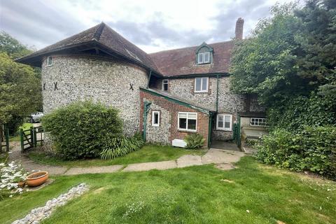 4 bedroom cottage to rent, Langham Park Farm Cottage, Canterbury CT4