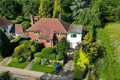 5 bedroom detached house for sale, Westbrook Drive, Chesterfield