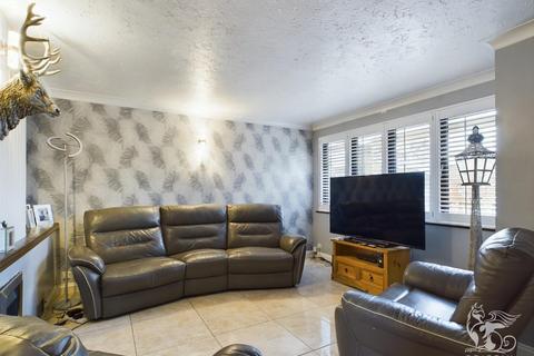 57 Briscoe Road, Rainham, RM13 9QE
