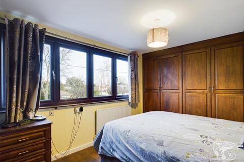 57 Briscoe Road, Rainham, RM13 9QE