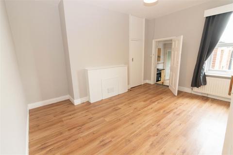 3 bedroom property for sale, Wingrove Avenue, Newcastle Upon Tyne