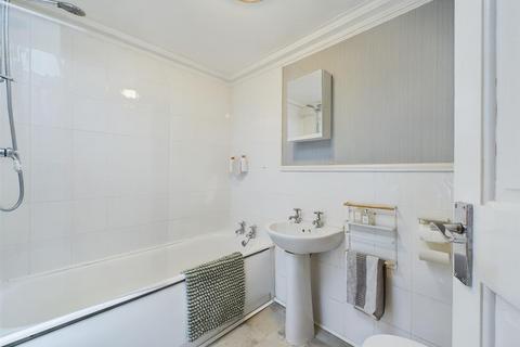 14a St. Magdalenes Road, Perth, PH2 0BN