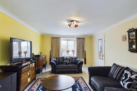 75 Briscoe Road, Rainham, RM13 9QG