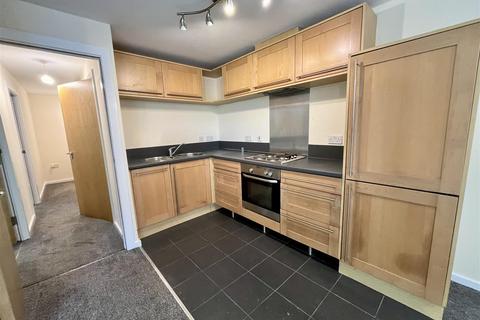 2 bedroom apartment to rent, Sycamore Court, Carrington Lane, Sale