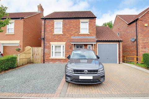 3 bedroom detached house for sale, Birch Grove, Alford LN13