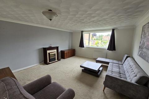 2 bedroom flat to rent, Tiffany Court, Stoneygate
