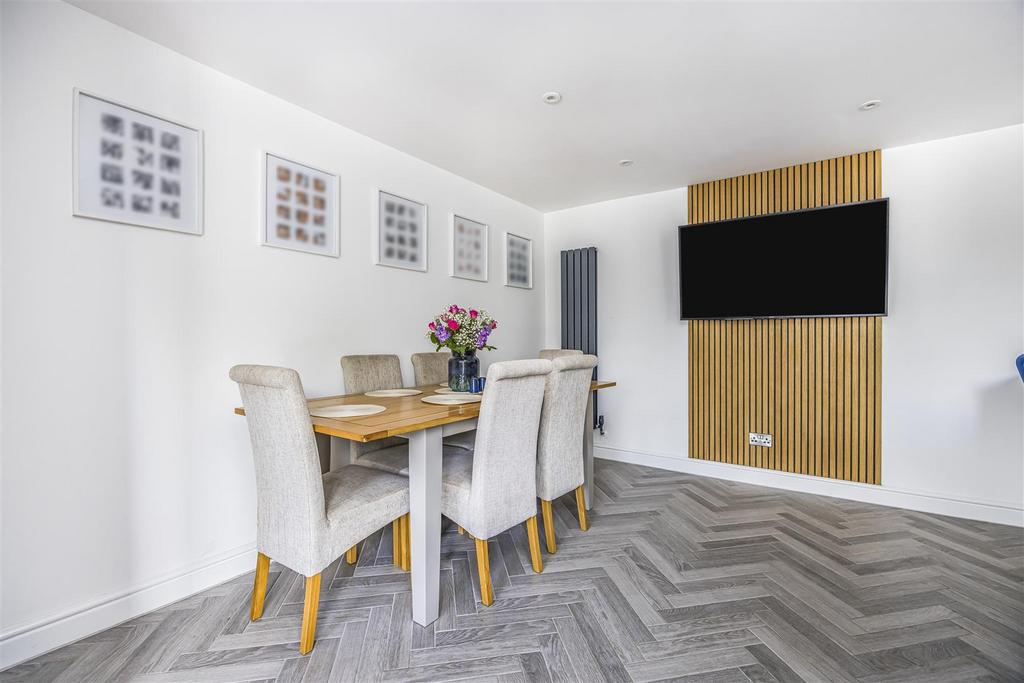 81 Mitchell Road, Bedhampton-Portico Marketing-Sara