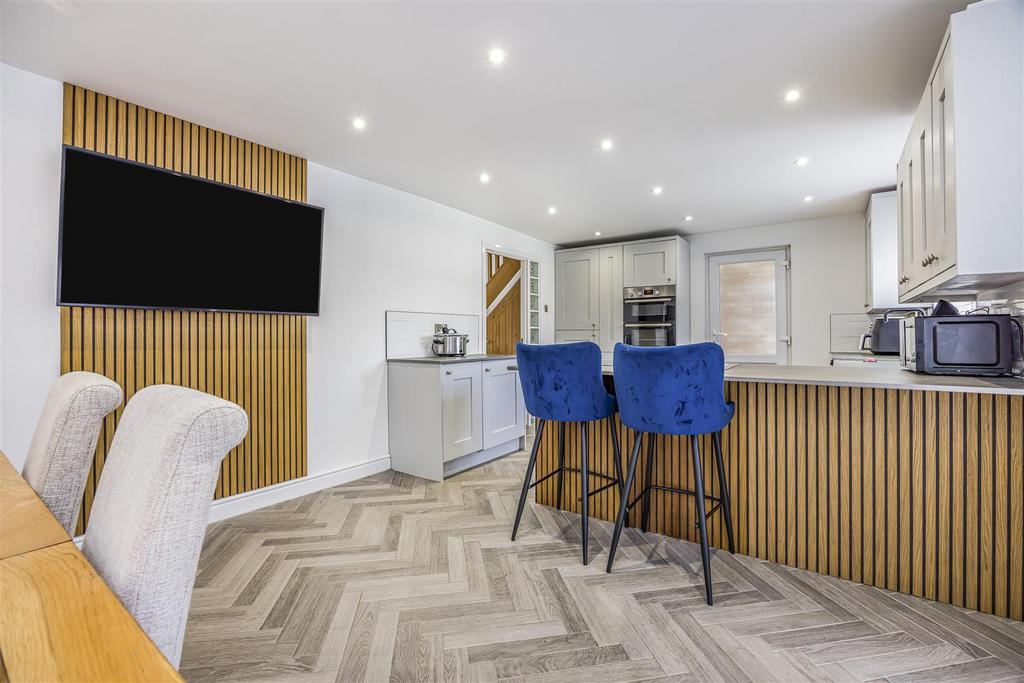 81 Mitchell Road, Bedhampton-Portico Marketing-Sara