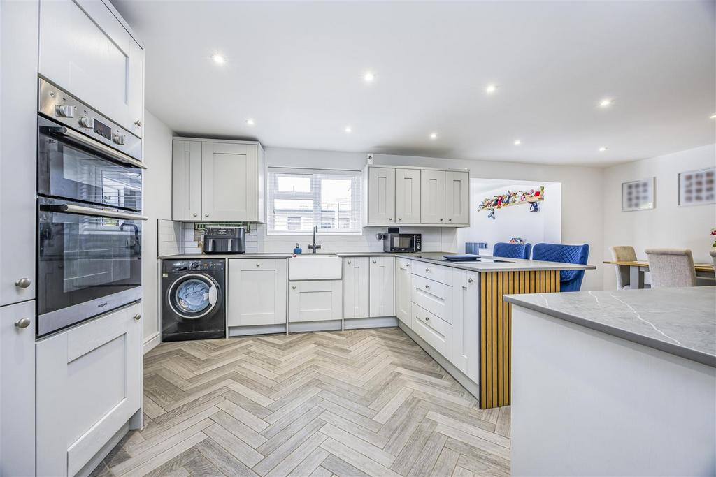 81 Mitchell Road, Bedhampton-Portico Marketing-Sara