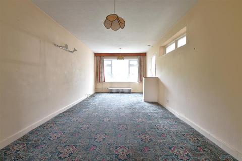 98 Lion Road, Bexleyheath, DA6 8PQ