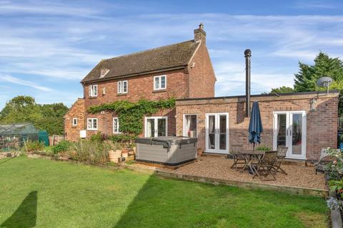 3 bedroom detached house for sale, Blacksmith End, Stathern