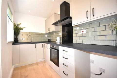 2 bedroom terraced house for sale, Bowbridge Road, Newark