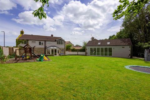 4 bedroom detached house for sale, Wetherby Road, Bramham LS23