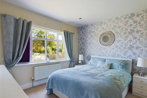 4 bedroom detached bungalow for sale, Armtree Road, Langrick