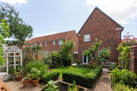 3 bedroom detached house for sale, Poplar Drive, Barlby, Selby