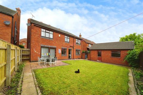 5 bedroom detached house for sale, Kelgate Close, Hull