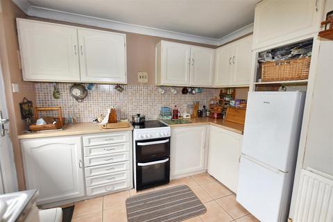 3 bedroom bungalow for sale, Vivian Park, Camborne