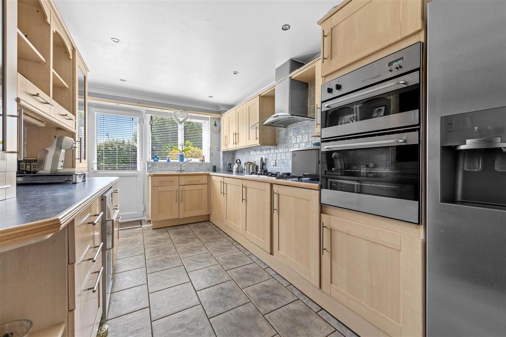 Crabtree Way, Dunstable 4 bed detached house for sale £475,000