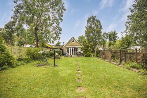 3 bedroom detached bungalow for sale, Park Lane, Tilehurst, Reading