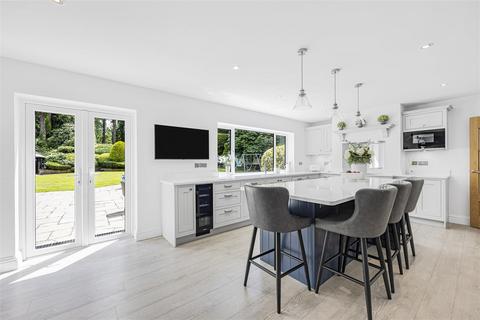 The Ridings, 23 Old Bath Road, Sonning, Reading, RG4 6SY