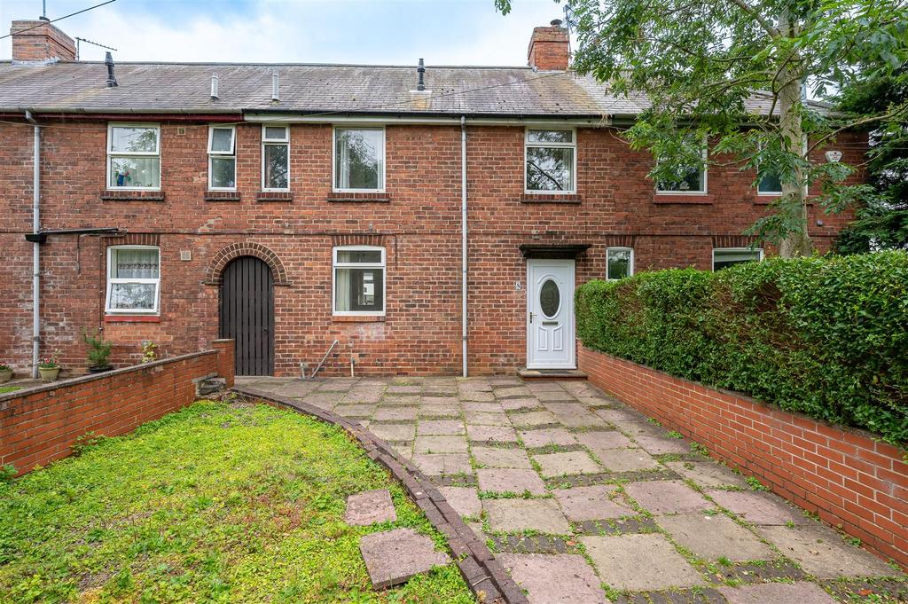 Derwent Avenue, York YO10 3SS 3 bed terraced house for sale £220,000