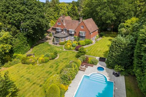 6 bedroom detached house for sale, Heather Close, Kingswood, Surrey