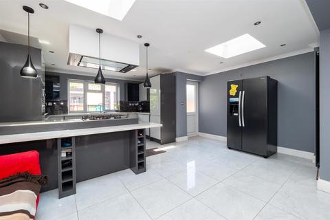 undefined, Collingwood Road, Sutton