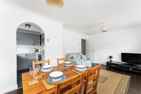 1 bedroom apartment for sale, Victory Road, Wanstead