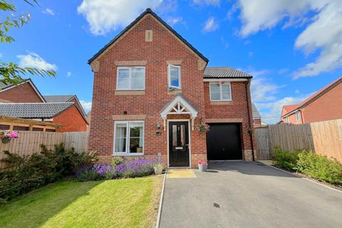 4 bedroom detached house for sale, Valentine Drive, Weir Hill, Shrewsbury