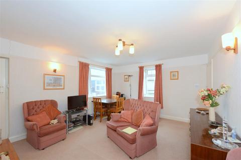 3 bedroom end of terrace house for sale, Meole Crescent, Meole Village, Shrewsbury