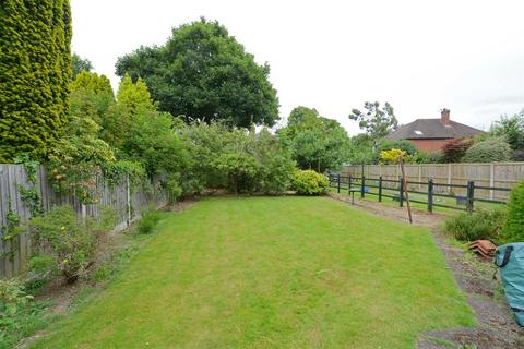 3 bedroom end of terrace house for sale, Meole Crescent, Meole Village, Shrewsbury