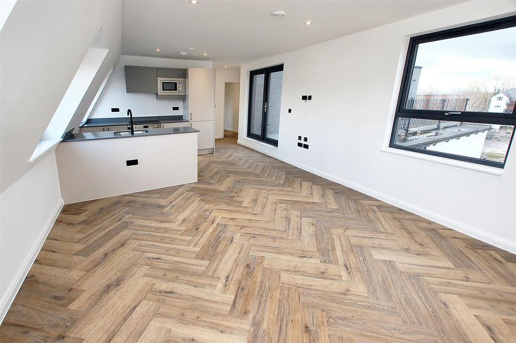 Flat 6 0217 153742.jpg