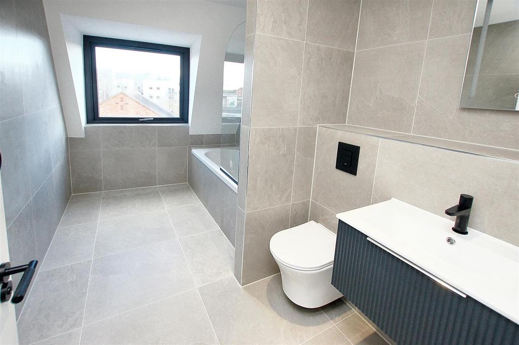 Flat 6 0201 153743.jpg