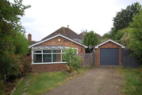 2 bedroom detached bungalow for sale, Darenth Avenue, Tonbridge