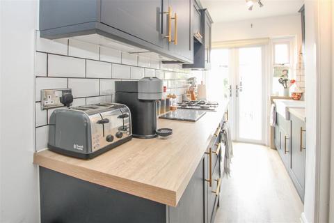 2 Sussex Road, Warley, Brentwood, CM14 5JQ