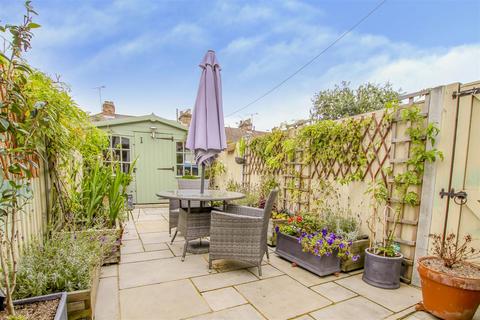 2 Sussex Road, Warley, Brentwood, CM14 5JQ