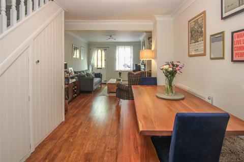 2 Sussex Road, Warley, Brentwood, CM14 5JQ
