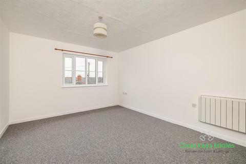 2 bedroom apartment to rent, Leeside Court, Stoke PL2