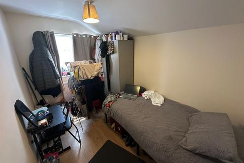 undefined, Room 2