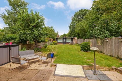 125 Layhams Road, West Wickham, BR4 9HE