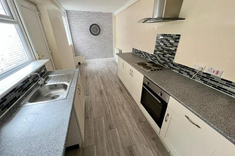 2 bedroom terraced house to rent, Suffolk Street, Stockton-On-Tees