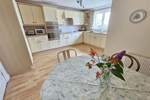 4 bedroom detached bungalow for sale, Baring Court, Lewdown, Okehampton