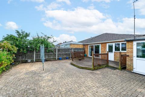 3 bedroom semi-detached bungalow for sale, Chartwell Close, London SE9