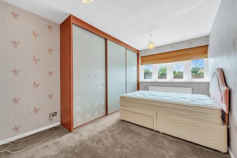 9 Chartwell Close, London, SE9 3UQ