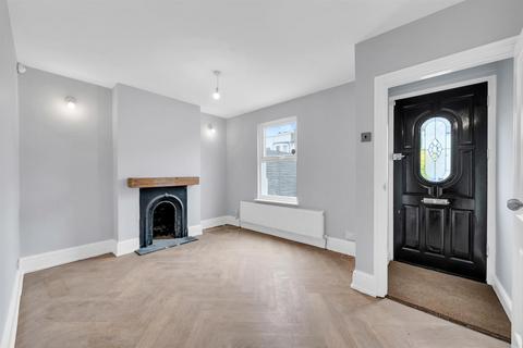 18 Devonshire Road, London, SE9 4QP