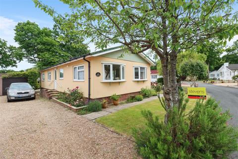 3 bedroom park home for sale, Deanland Wood Park, Golden Cross, Hailsham