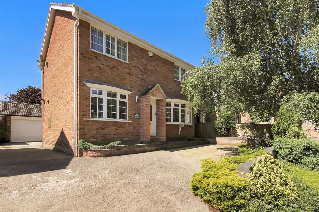 Kirkby Lane, Northallerton DL7 3 bed detached house for sale £400,000